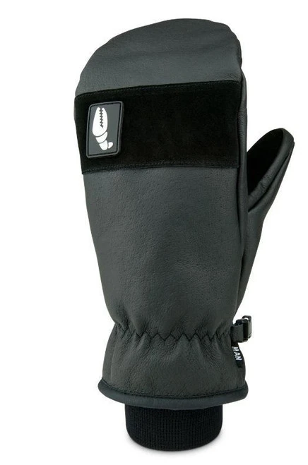 Crab Grab 2022 Man Hands Mitt 1 Crab Grab 2022 Man Hands Mitt