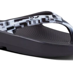 OOfos OOlala Luxe Sandal -rei shop OOlala Luxe Geo White 52437.1684786990