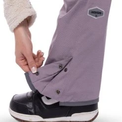 686 2023 Women's Black Magic Insulated Bib -rei shop eEiuSII 33592.1655485181